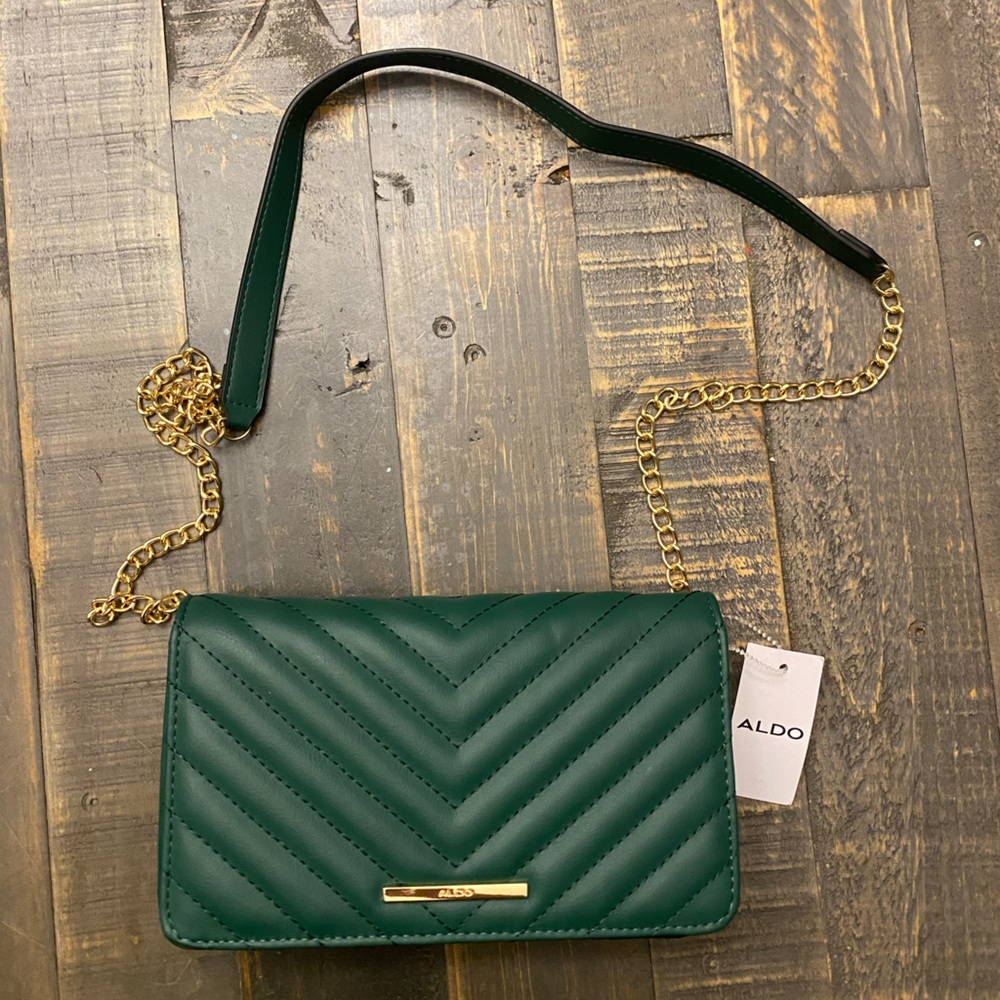 NWT Aldo Quilted Chevron Crossbody Green with Gold Chain